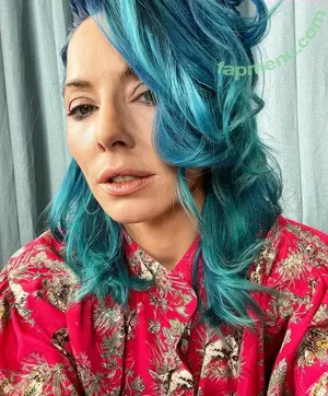 Whitney Cummings / whitneycummings nude photo #0860