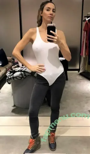 Whitney Cummings / whitneycummings nude photo #0924