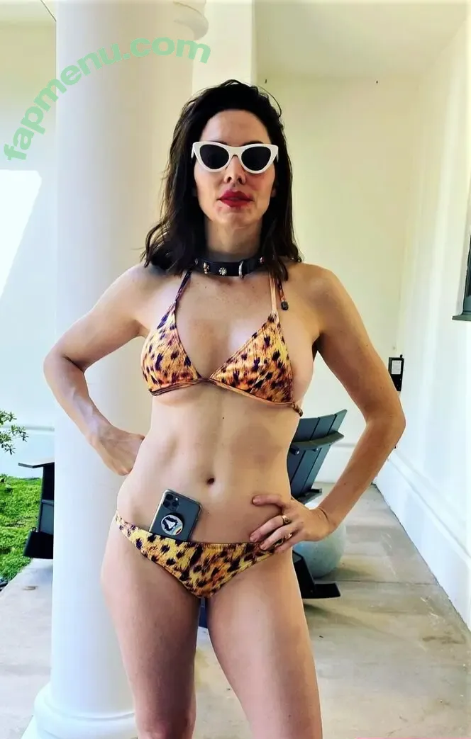 Whitney Cummings nude photo #0669 (whitneycummings)