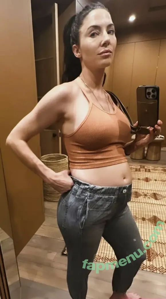 Whitney Cummings nude photo #0687 (whitneycummings)