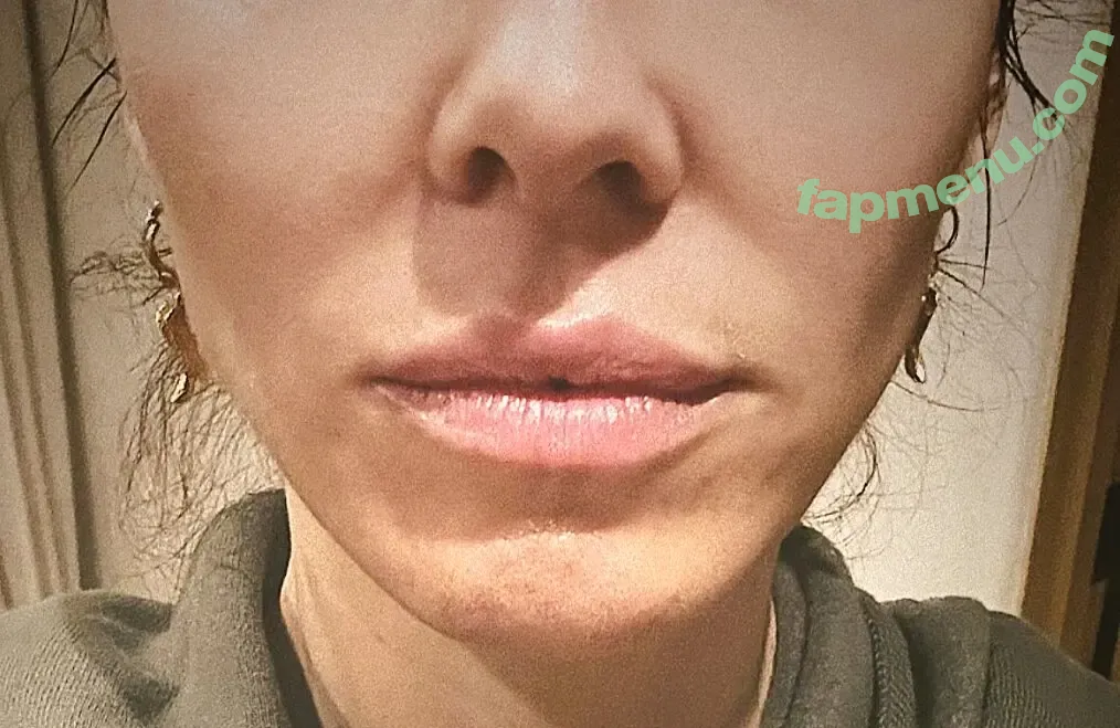 Whitney Cummings nude photo #0793 (whitneycummings)