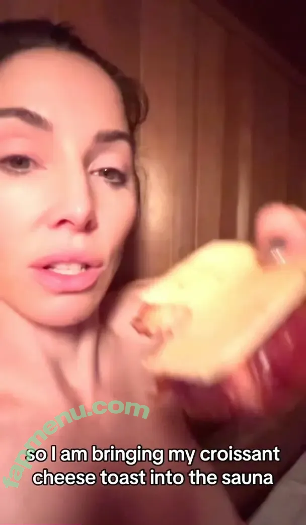 Whitney Cummings nude photo #0808 (whitneycummings)