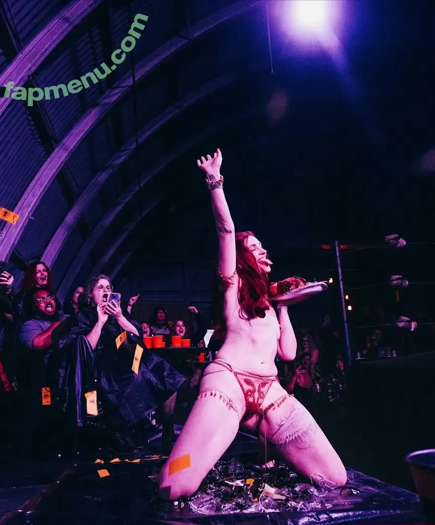 Whitney Moore nude photo #0420 (TweetneyMoore / whitneysmoore)