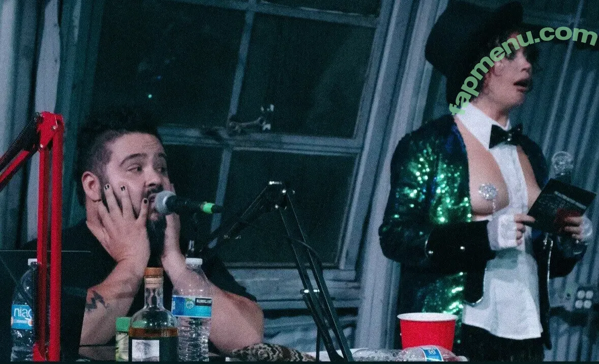 Whitney Moore nude photo #0424 (TweetneyMoore / whitneysmoore)