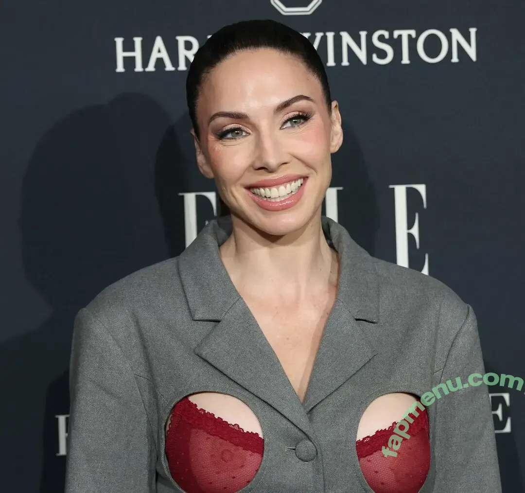 whitneycummings nude photo #0002 (whitneycummings)