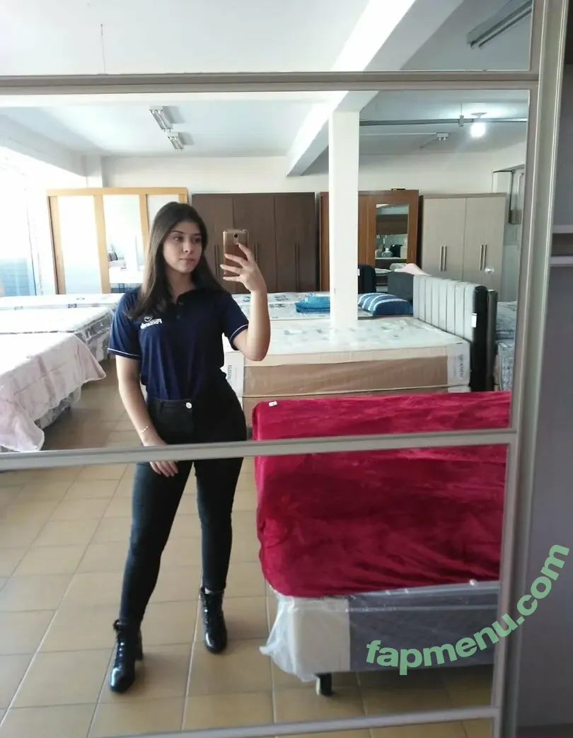 Who Is The Hot Wife nude photo #0012 (hot.wifealice / hotwiferio)