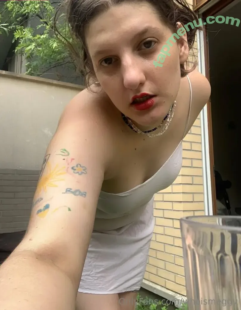 whoismeggy nude photo #0007 (whoisjiggyy)