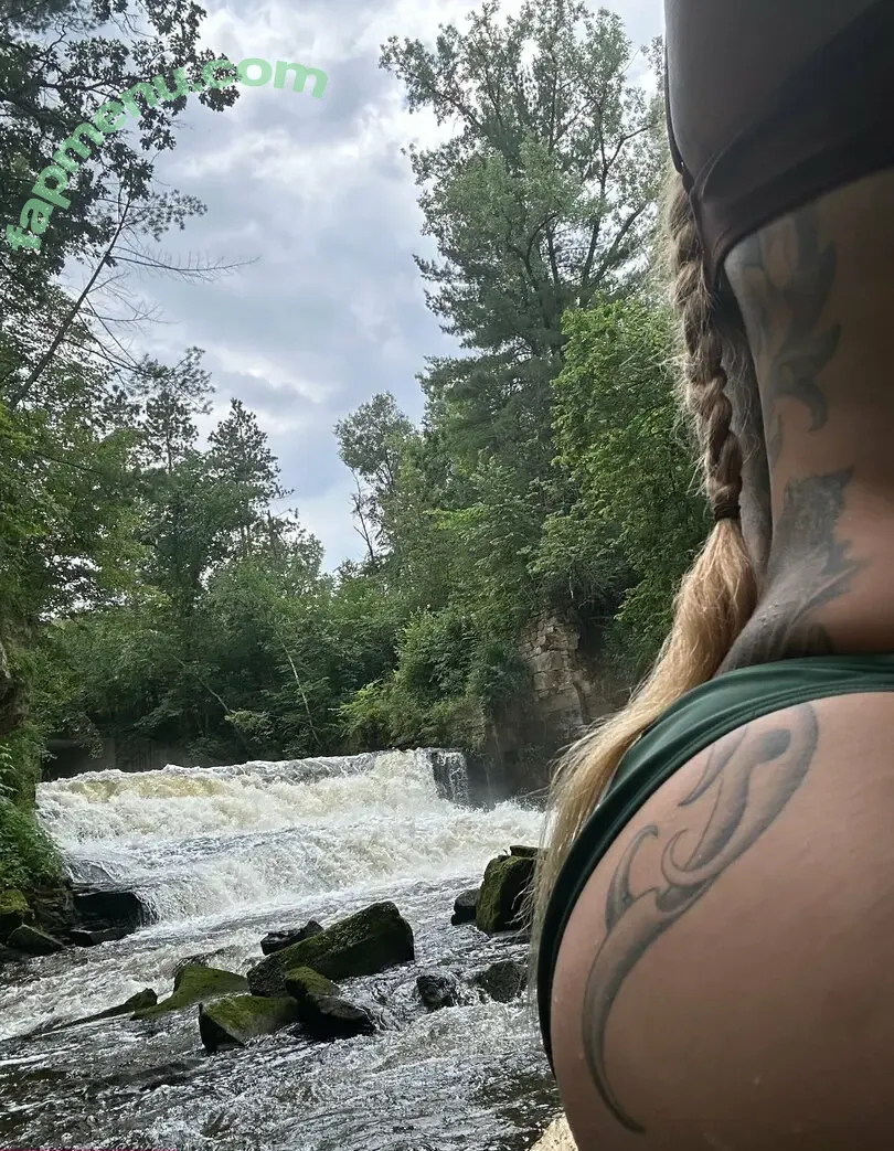 whoopsiidaisy nude photo #0001 (whoopsiidaisy)