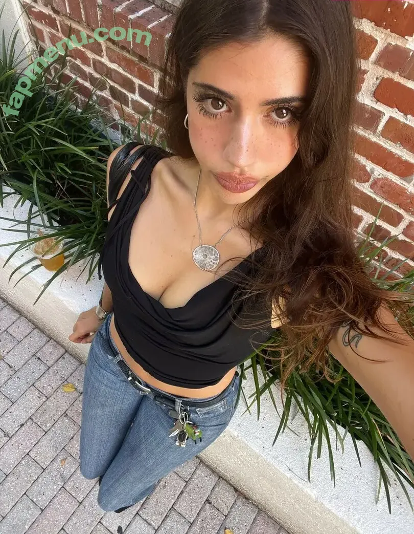 whoreonica nude photo #0220 (incelrepellent / whoreoniica)