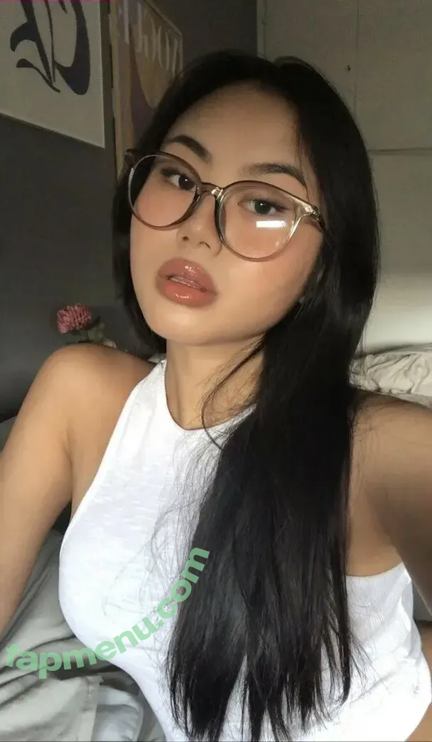 Whozdatbr4tz nude photo #0009 (Whozdatbr4tz)