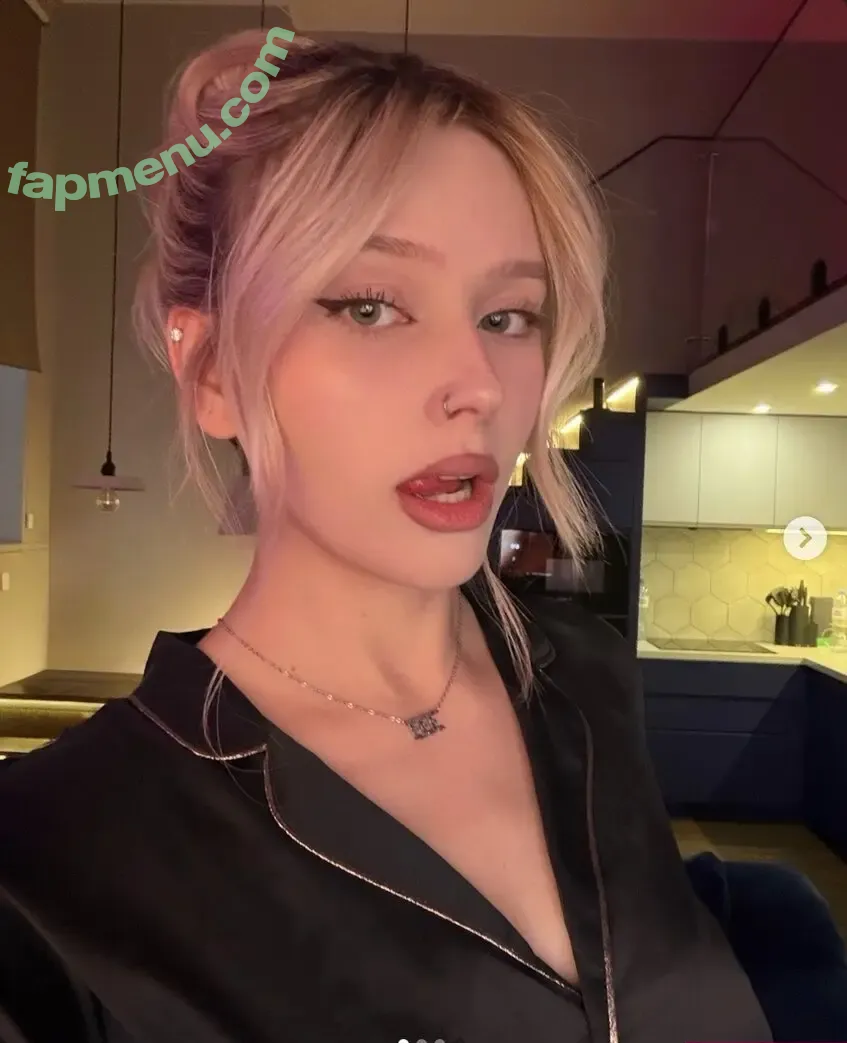 whylollycry nude photo #0286 (whylollycry)