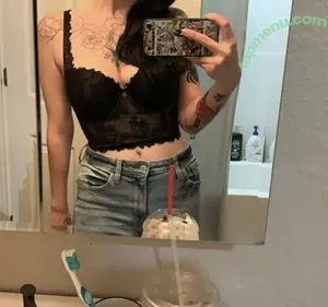  nude photo #0004