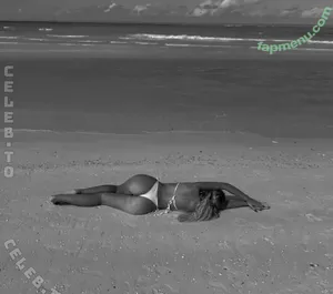 Wieke / wieke.l / wieke_l / wiekelanganke3244 nude photo #0482