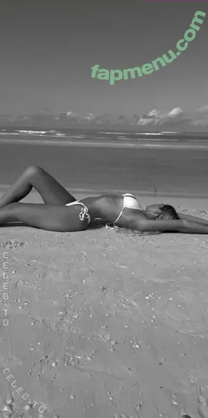 Wieke / wieke.l / wieke_l / wiekelanganke3244 nude photo #0492