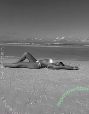 Wieke / wieke.l / wieke_l / wiekelanganke3244 nude photo #0494