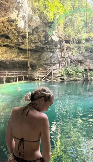 Wieke / wieke.l / wieke_l / wiekelanganke3244 nude photo #0499