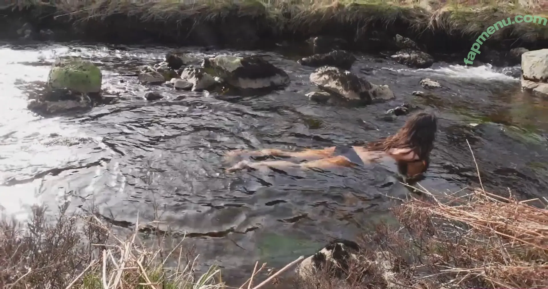 WildBeare nude photo #0004 (WildBeare)