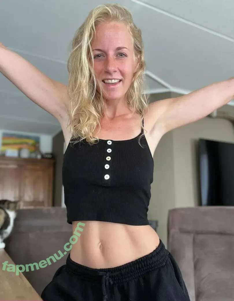 WildestKitten nude photo #0088 (WildestKitten)