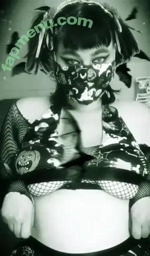 wildgirlvixen / wildvixen nude photo #0100