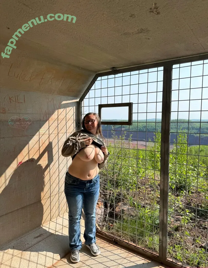 Wildjojo69 nude photo #0028 (wild_jojo23)