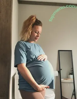 wildlymee / wildly.me nude photo #0037