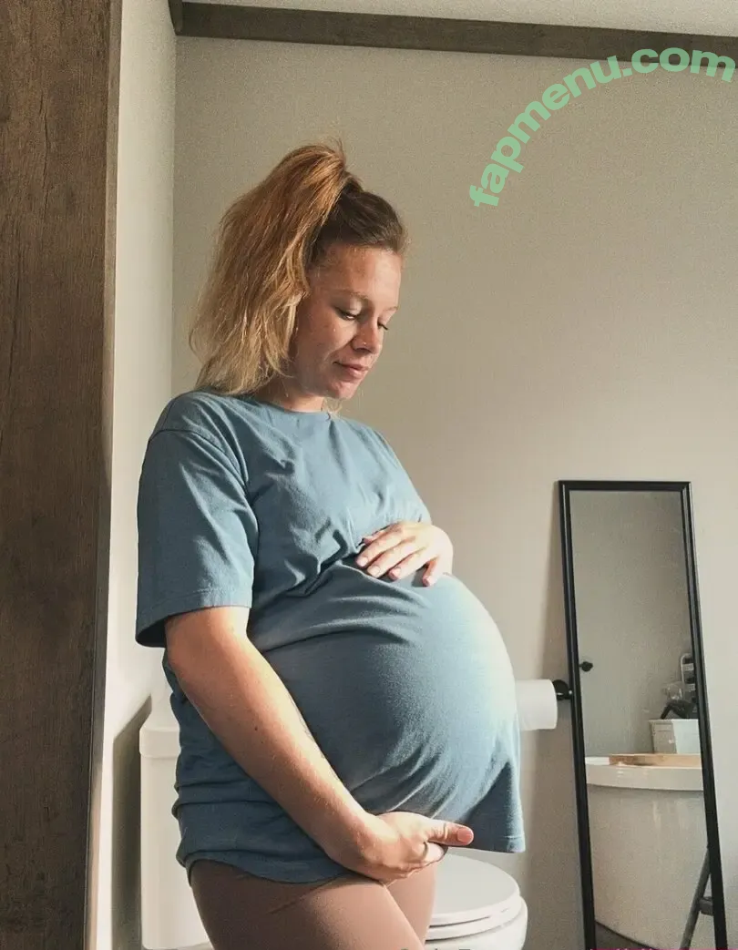 wildlymee nude photo #0037 (wildly.me)