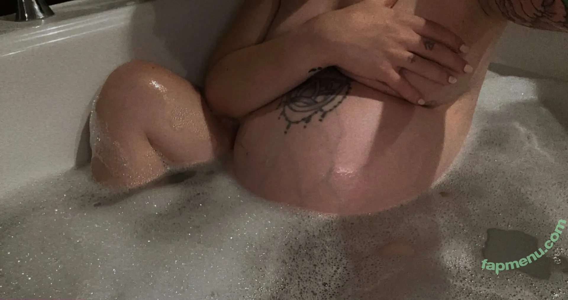 wildlymee nude photo #0041 (wildly.me)