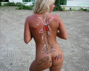 Wildwifebarbie nude photo #0092