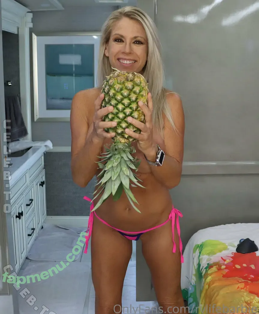 Wildwifebarbie nude photo #0178 (Wildwifebarbie)