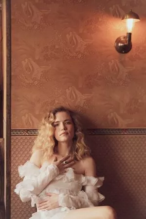 Willa Fitzgerald / willafitz nude photo #0021