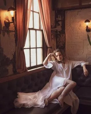 Willa Fitzgerald / willafitz nude photo #0048