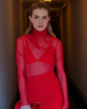 Willa Fitzgerald / willafitz nude photo #0125