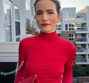 Willa Fitzgerald / willafitz nude photo #0240