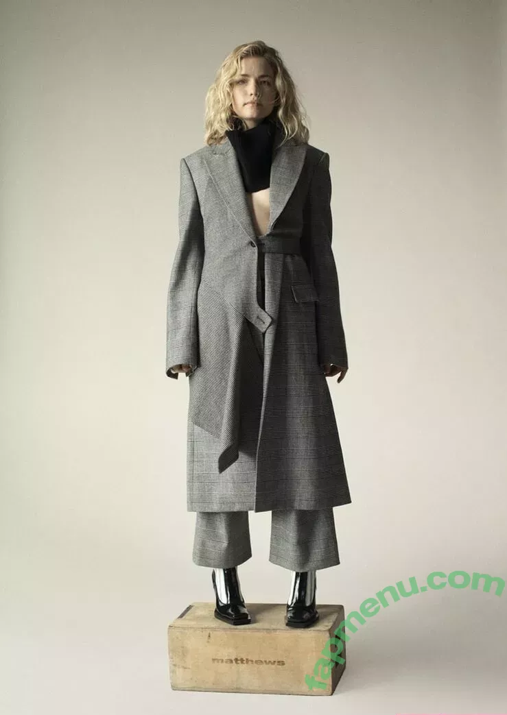 Willa Fitzgerald nude photo #0020 (willafitz)