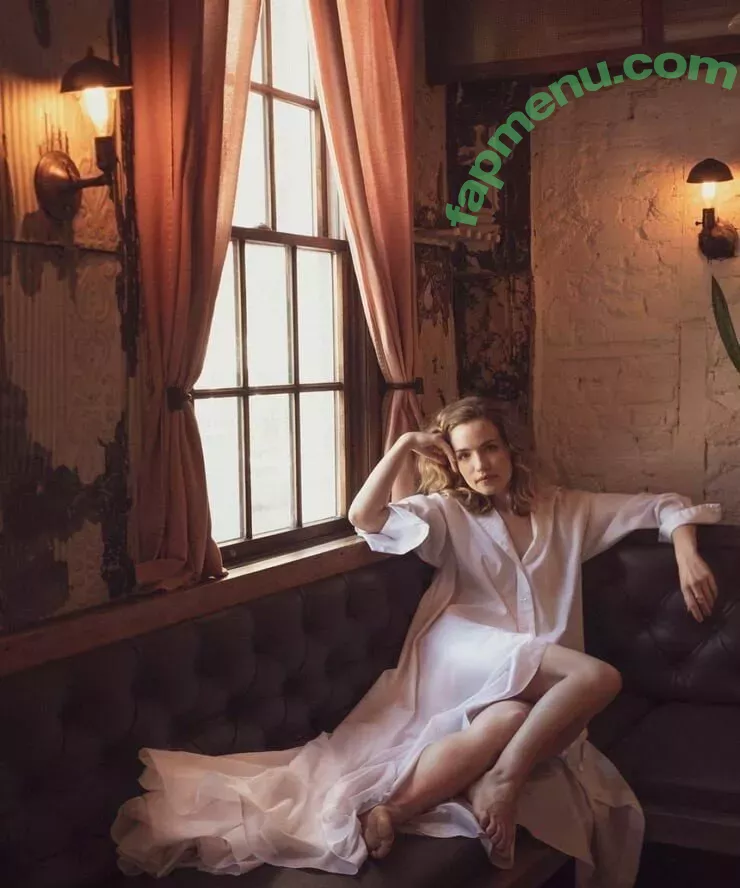 Willa Fitzgerald nude photo #0048 (willafitz)