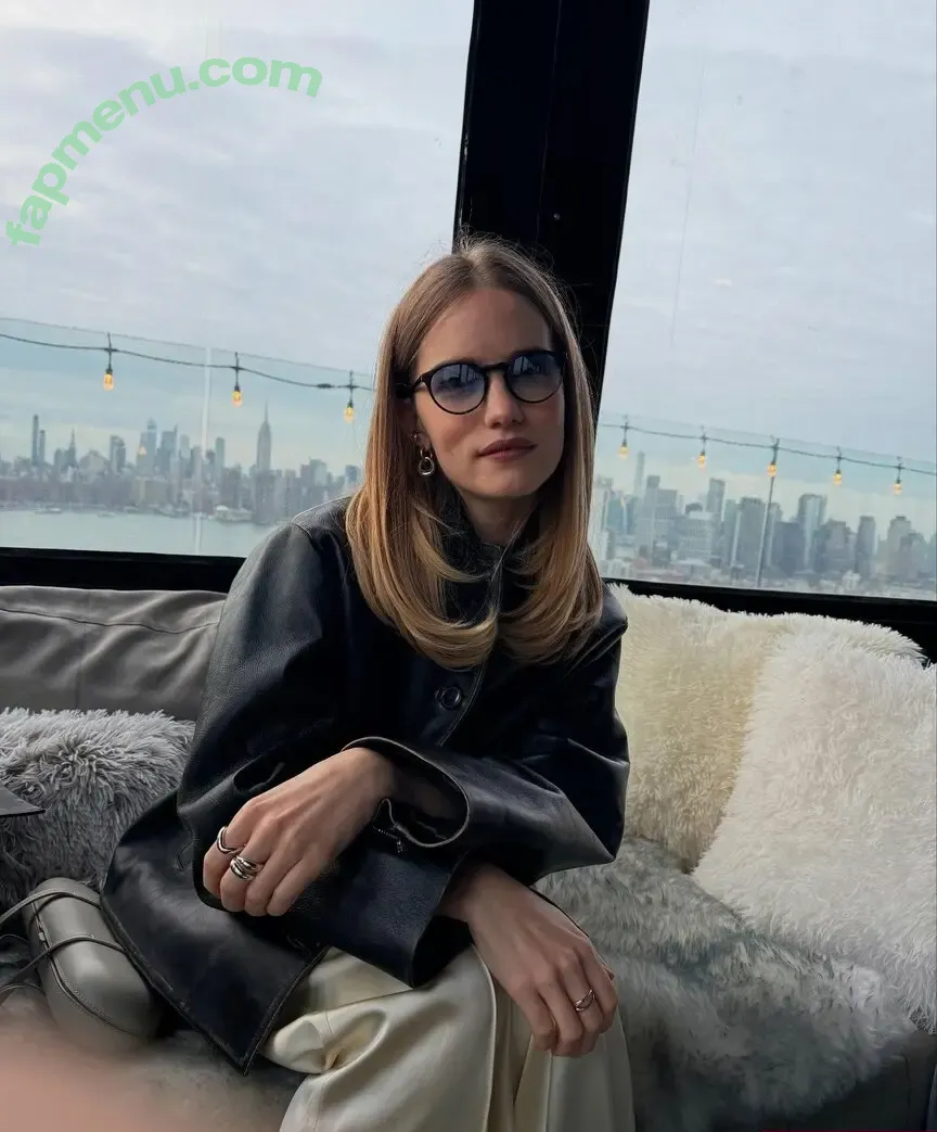 Willa Fitzgerald nude photo #0182 (willafitz)