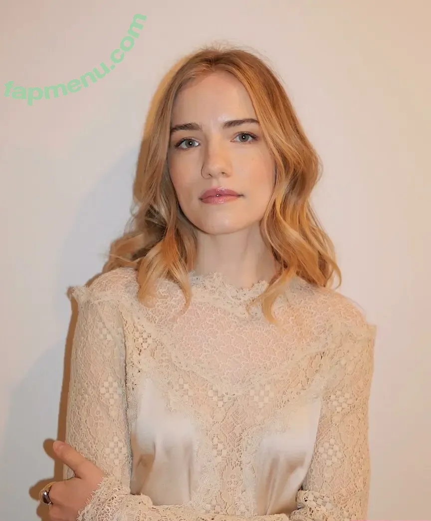 Willa Fitzgerald nude photo #0219 (willafitz)
