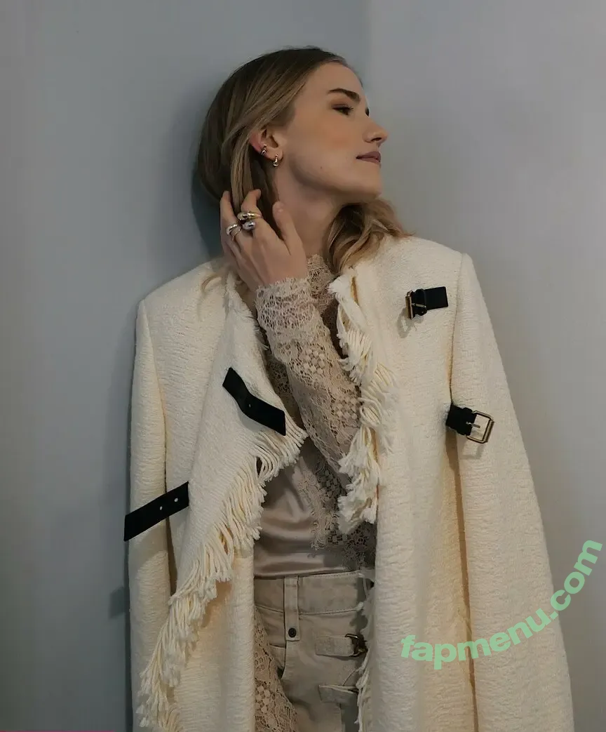 Willa Fitzgerald nude photo #0221 (willafitz)