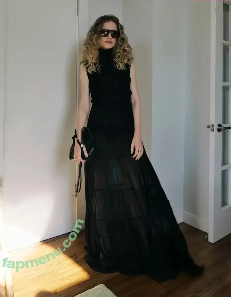 Willa Fitzgerald nude photo #0226 (willafitz)