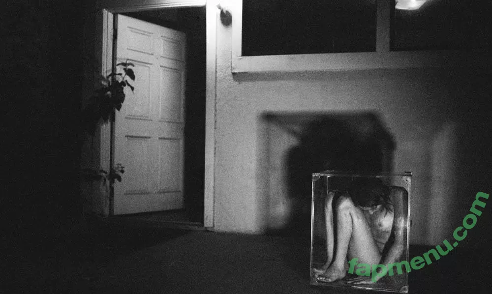 Willa Holland nude photo #0033 (willaholland)