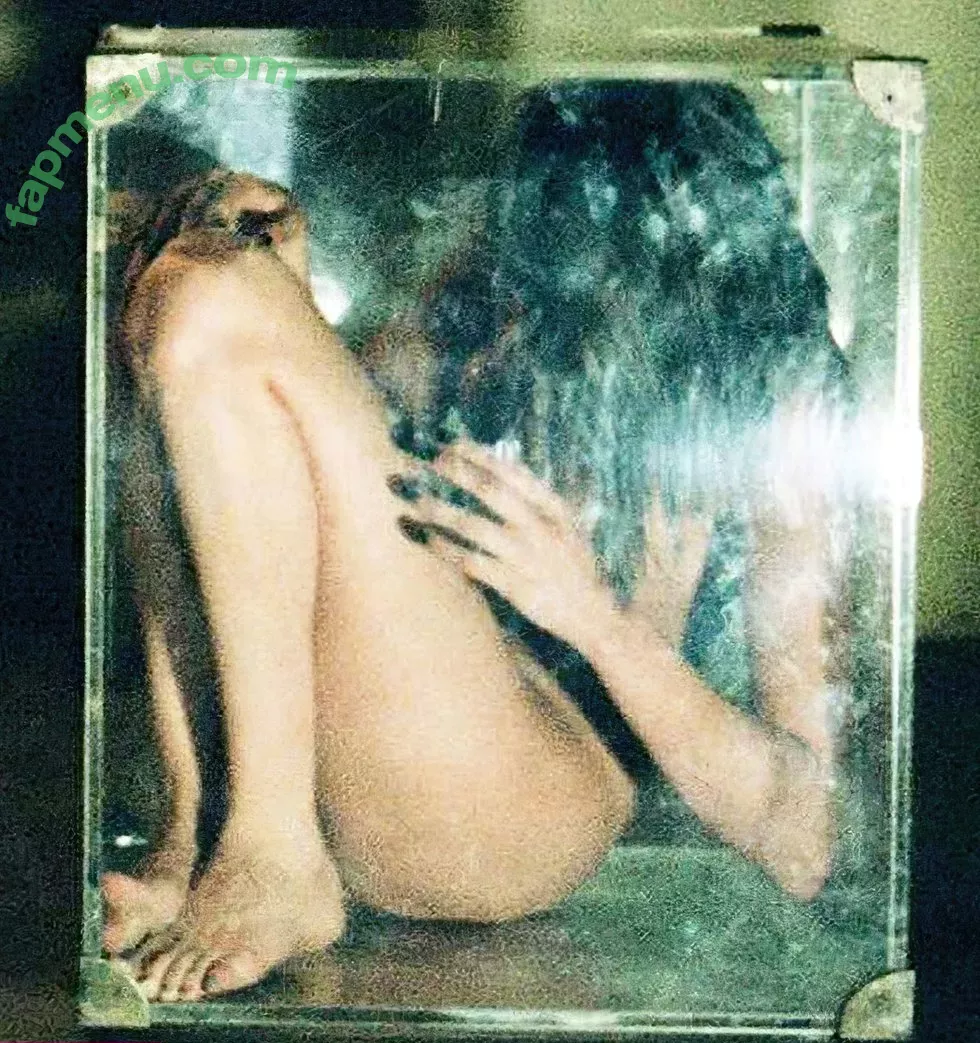 Willa Holland nude photo #0041 (willaholland)