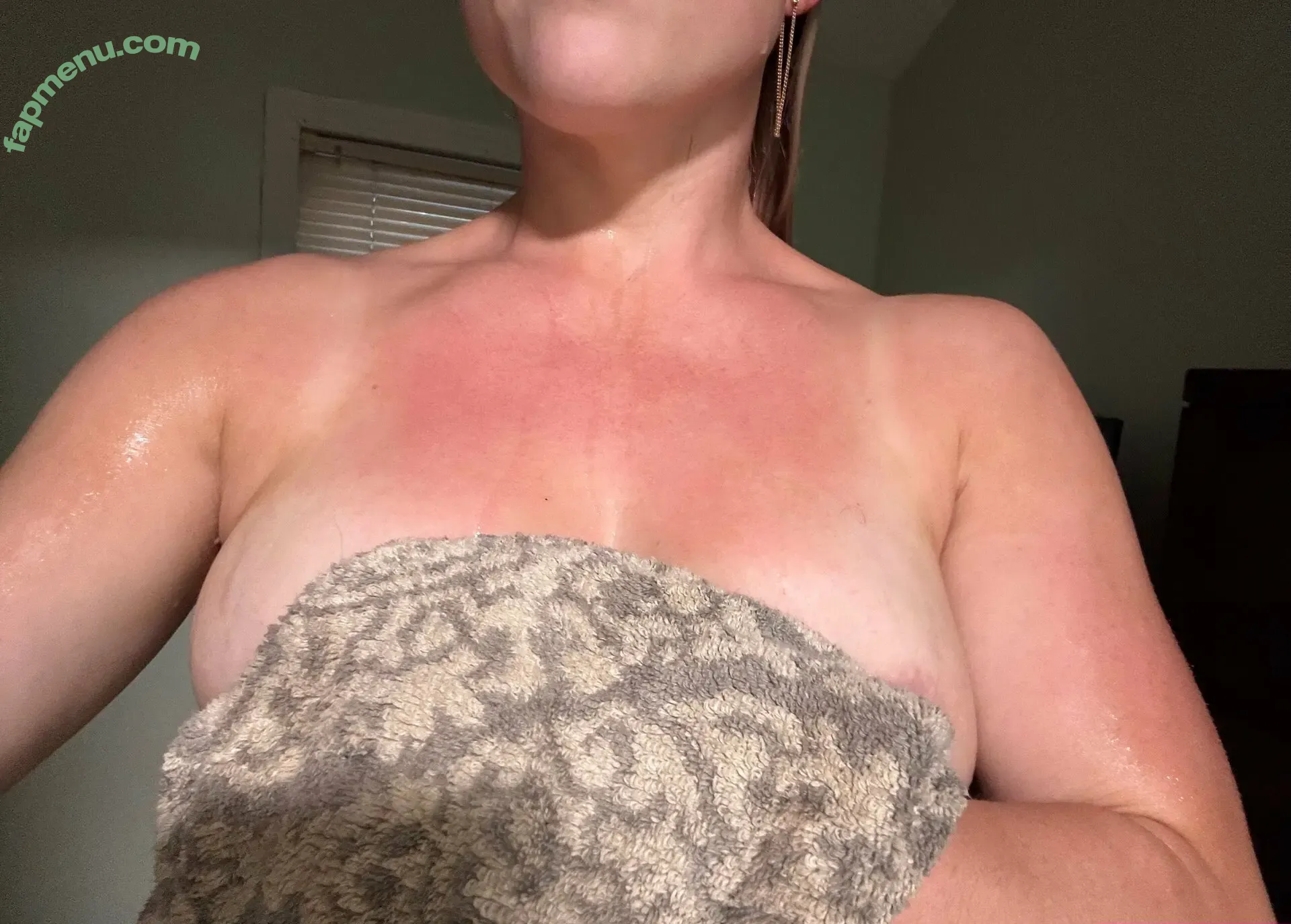 willow_brooks nude photo #0027 (willow_brooks)