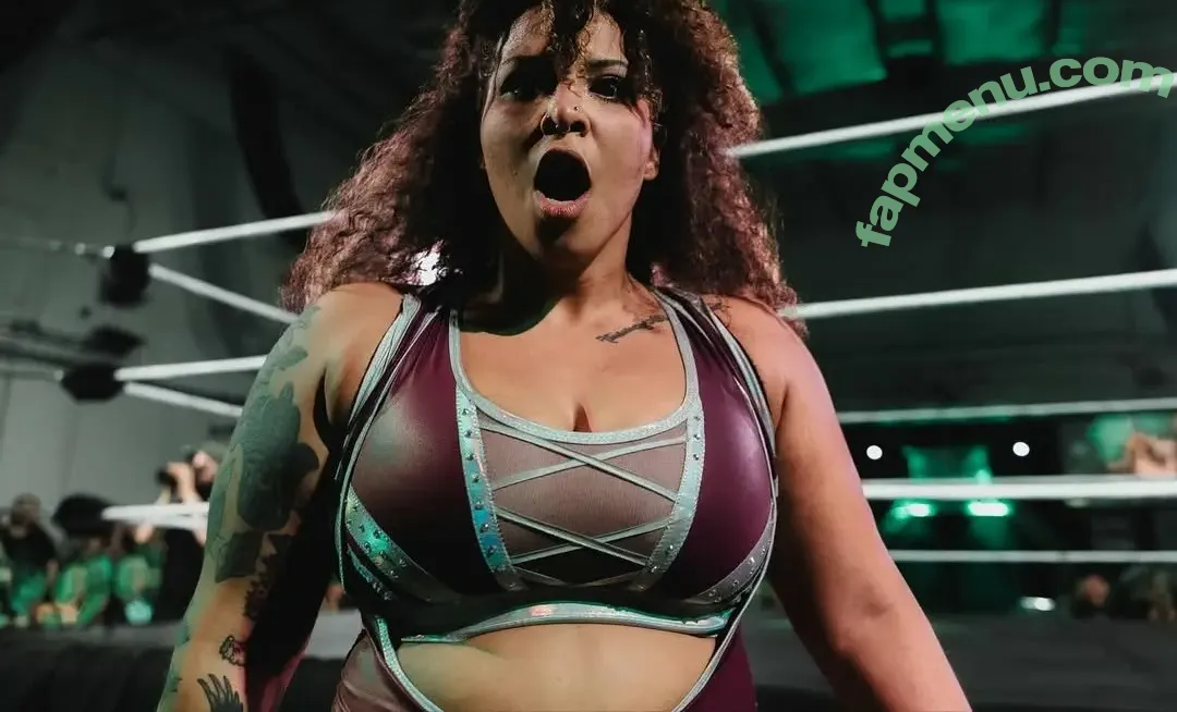 Willow Nightingale nude photo #0083 (willowwrestles)