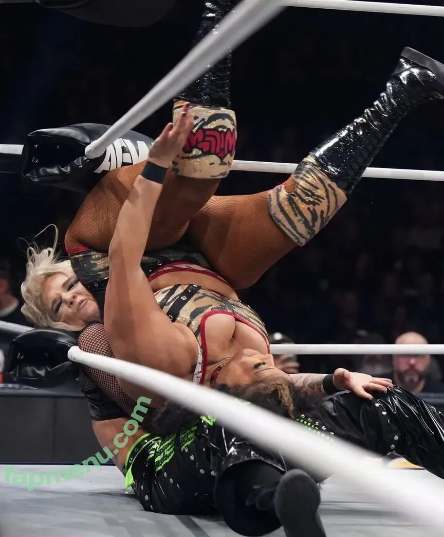 Willow Nightingale nude photo #0116 (willowwrestles)