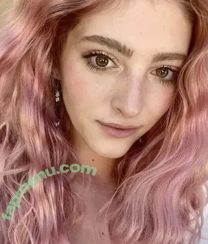 Willow Shields / Discussion Thread / WillowShields nude photo #0181