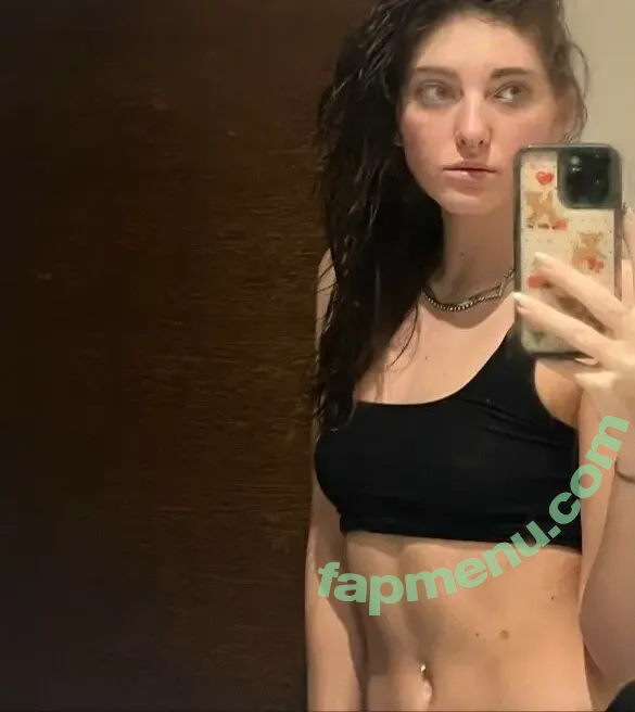 Willow Shields nude photo #0114 (willowshields)