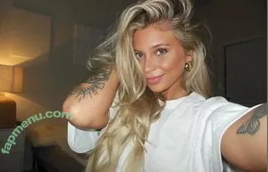 willowxclark / willowclarkxo nude photo #0002