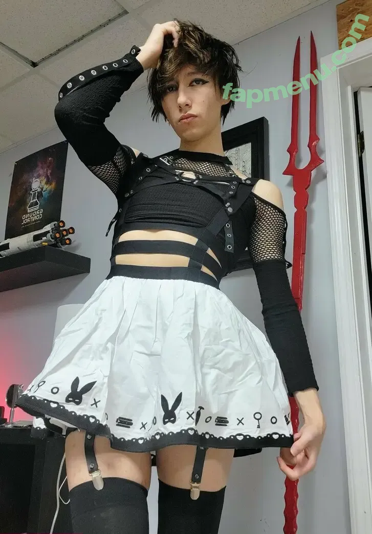 willzoneium nude photo #0153 (willzoneium)