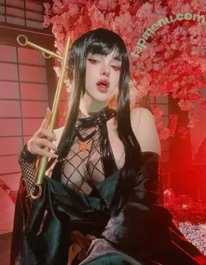 win_winry / Win_Winry_ / winwinry_cosplay nude photo #0030