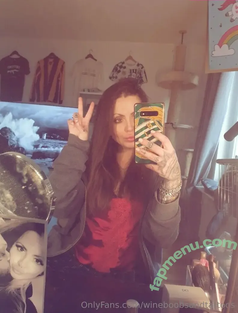 wineboobsandtattoos nude photo #0008 (wineboobsandtattoos)